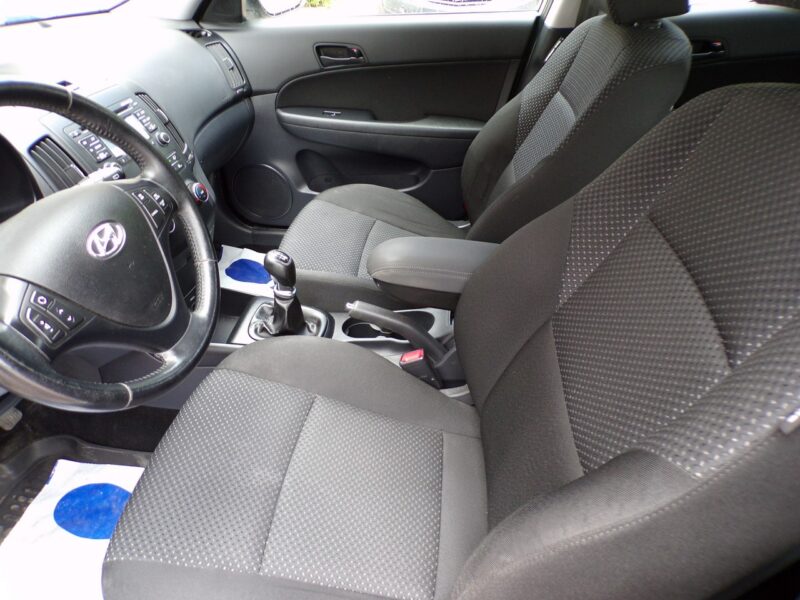 Hyundai i30 Lift /Gwarancja / 1,4 /109KM /79000km /2011r I (2002-2013)