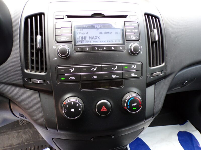 Hyundai i30 Lift /Gwarancja / 1,4 /109KM /79000km /2011r I (2002-2013)