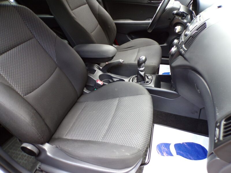 Hyundai i30 Lift /Gwarancja / 1,4 /109KM /79000km /2011r I (2002-2013)