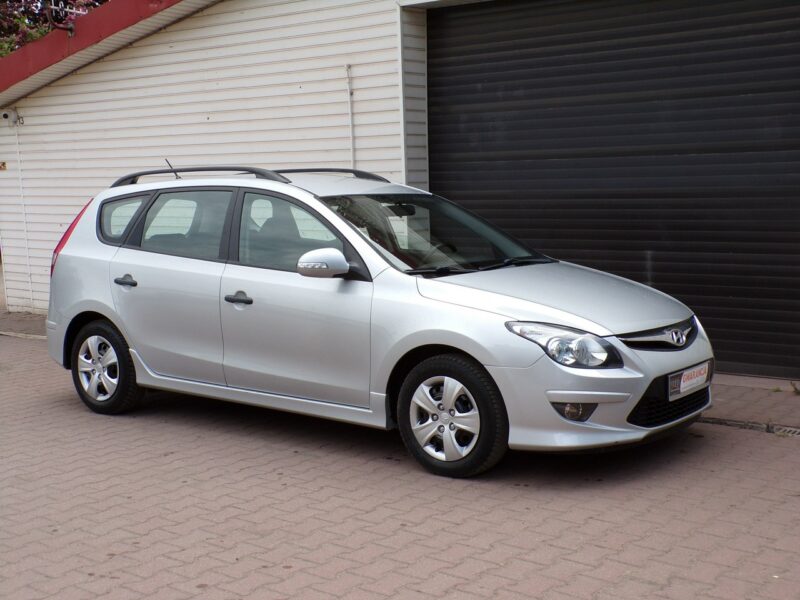 Hyundai i30 Lift /Gwarancja / 1,4 /109KM /79000km /2011r I (2002-2013)