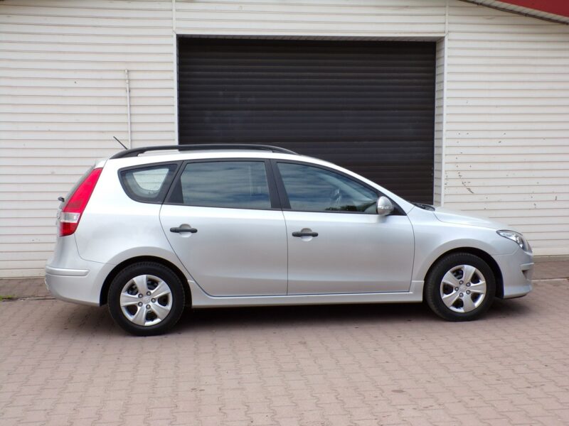 Hyundai i30 Lift /Gwarancja / 1,4 /109KM /79000km /2011r I (2002-2013)