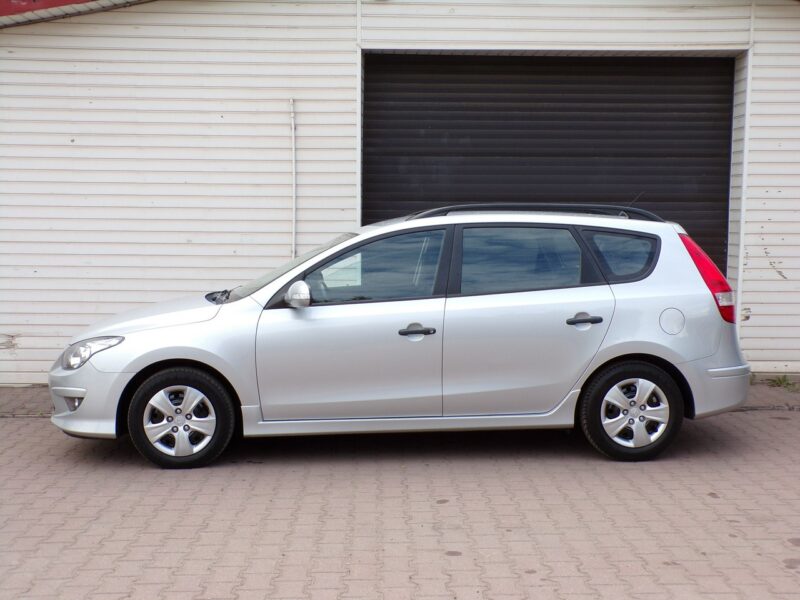 Hyundai i30 Lift /Gwarancja / 1,4 /109KM /79000km /2011r I (2002-2013)