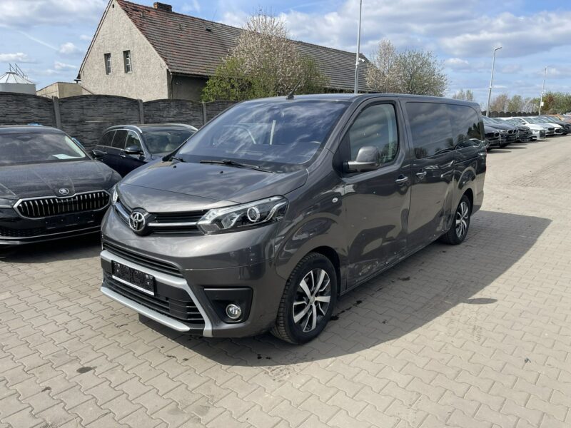 Toyota Proace Verso Automat 7 osobowy Podgrzewanie Skóra Kamera 177KM