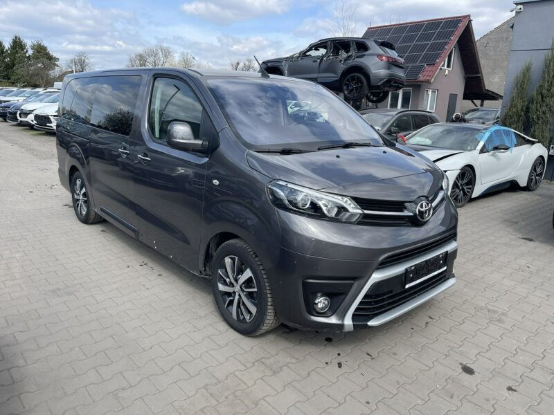 Toyota Proace Verso Automat 7 osobowy Podgrzewanie Skóra Kamera 177KM