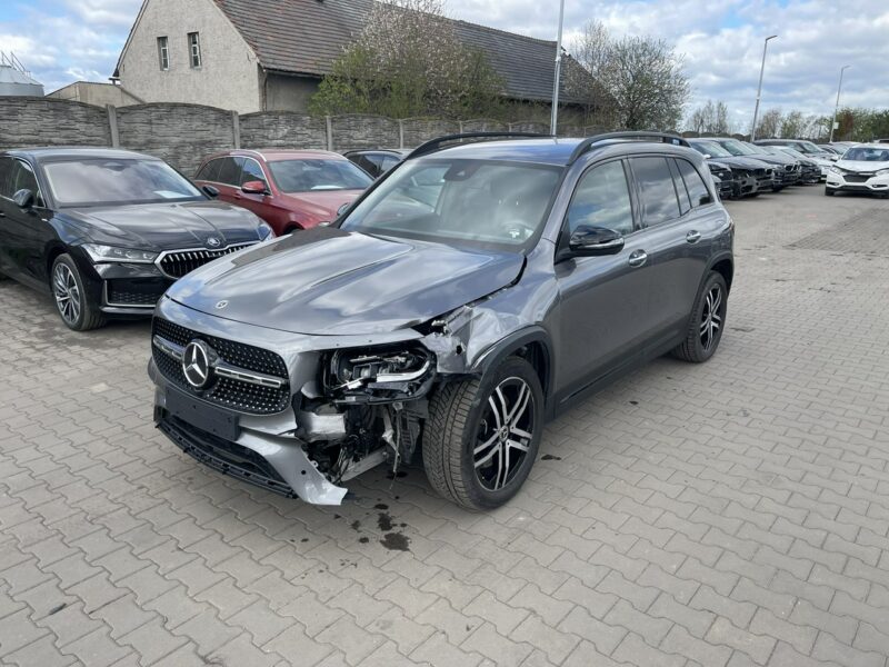 Mercedes GLB AMG line Podgrzewanie Skóra Virtual cockpit Hak 224KM