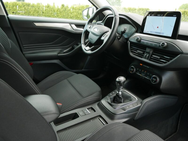 Ford Focus 1.0 E-Boost 125KM Kombi -Navi -Asystenci jazdy -Zobacz Mk4 (2018-)