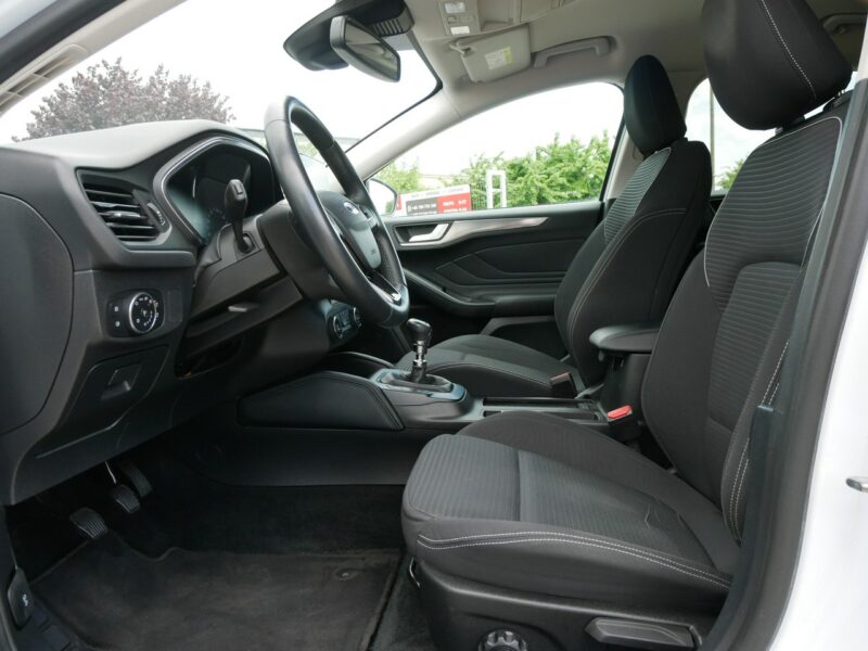 Ford Focus 1.0 E-Boost 125KM Kombi -Navi -Asystenci jazdy -Zobacz Mk4 (2018-)