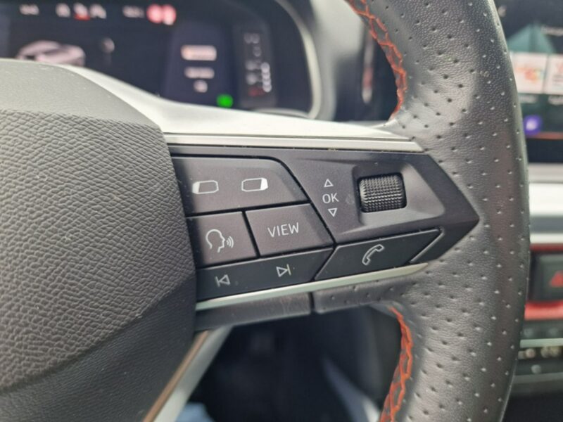 Seat Arona 1.0 Benzyna 110 KM, FR-Line, DSG, Full LED, Virtual Kokpit, Kamera