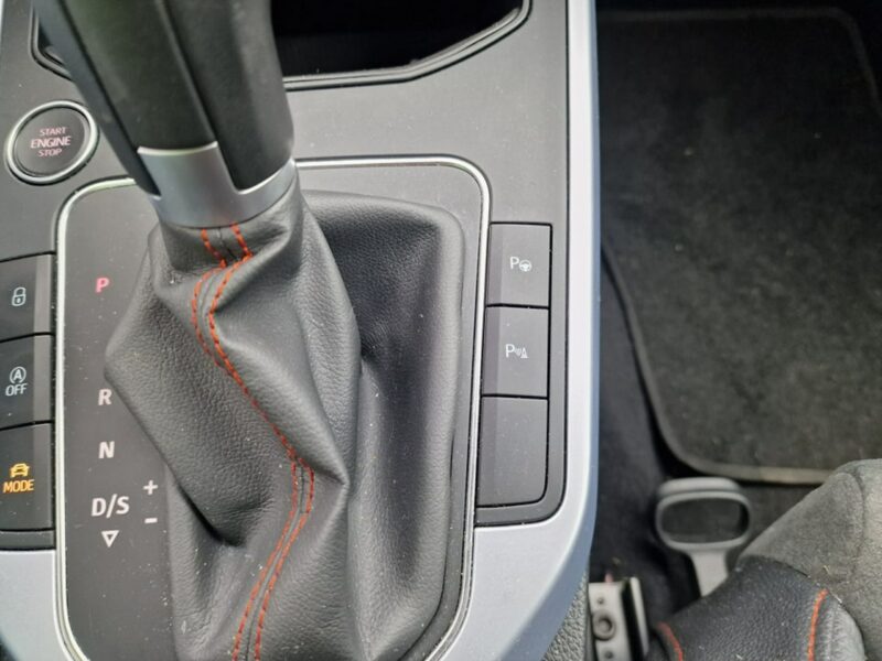 Seat Arona 1.0 Benzyna 110 KM, FR-Line, DSG, Full LED, Virtual Kokpit, Kamera