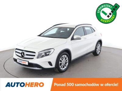 Mercedes GLA 180 półskóra klima auto kamera cofania multifunkcja