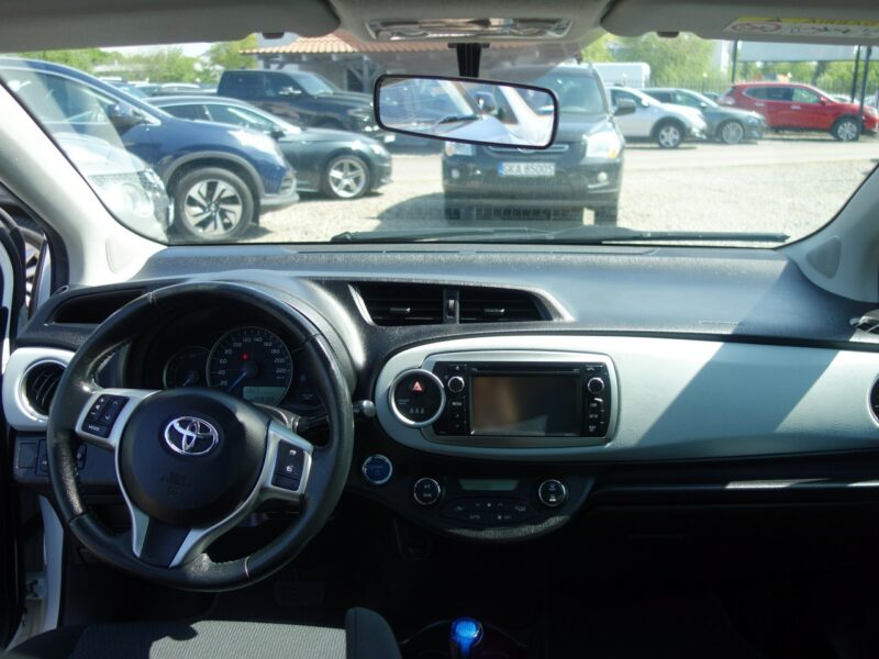 Toyota Yaris Nowa Bateria Stan Bdb III (2011-2019)