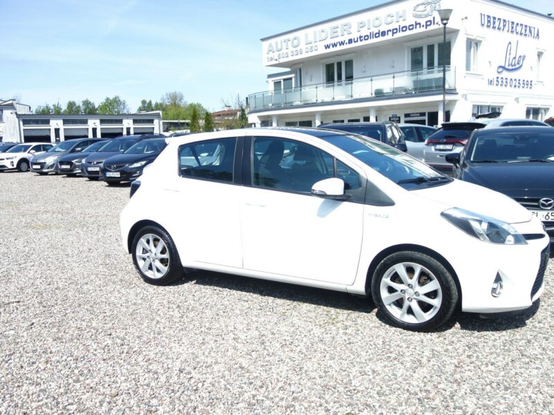 Toyota Yaris Nowa Bateria Stan Bdb III (2011-2019)
