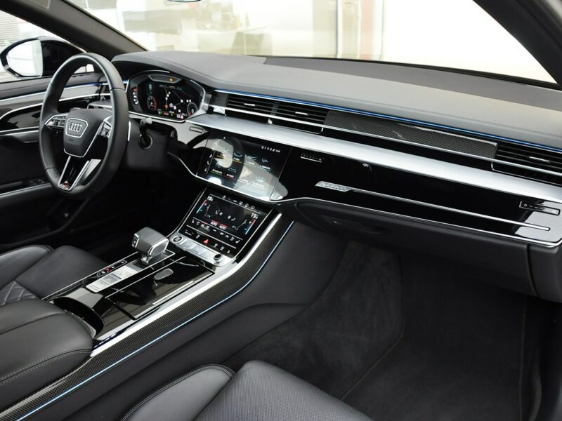 Audi A8 50TDI V6 Quattro SlineInterieur B&O MatrixHD Oled TempopmatACC Hak D5 (2017-)