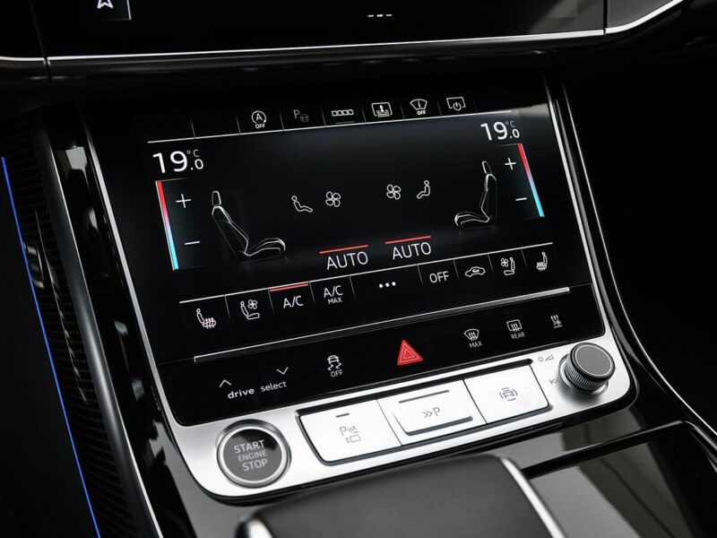 Audi A8 50TDI V6 Quattro SlineInterieur B&O MatrixHD Oled TempopmatACC Hak D5 (2017-)