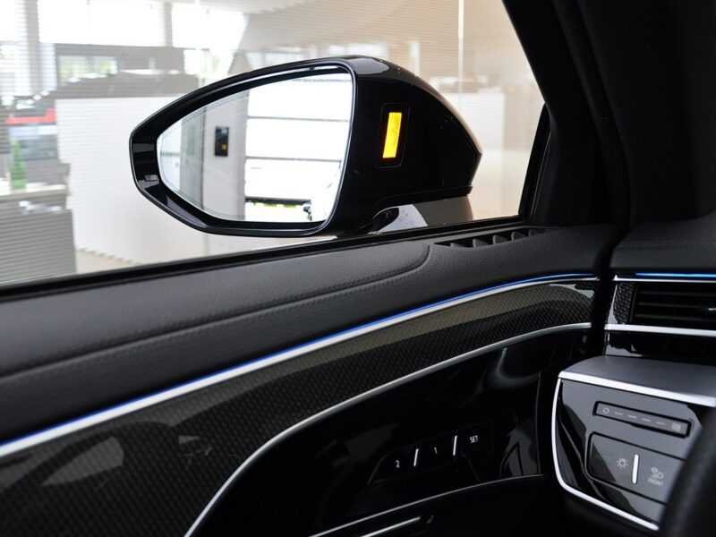 Audi A8 50TDI V6 Quattro SlineInterieur B&O MatrixHD Oled TempopmatACC Hak D5 (2017-)