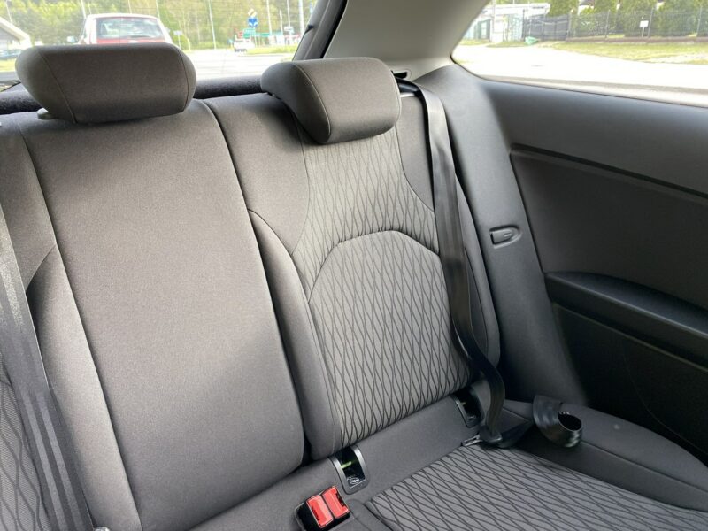 Seat Leon Full LED, Klimatronic , parktronik, alufelgi, dotykowe radio,z Niemiec III (2012-)