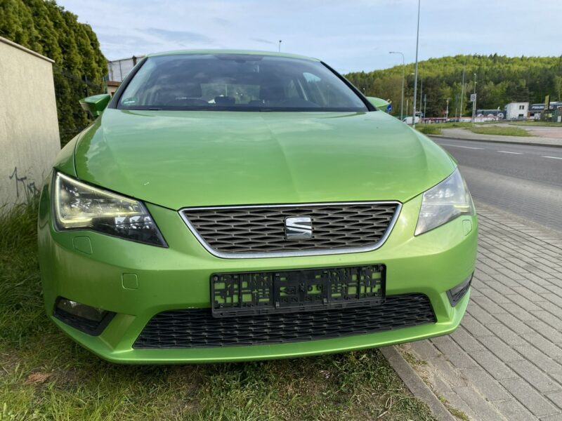 Seat Leon Full LED, Klimatronic , parktronik, alufelgi, dotykowe radio,z Niemiec III (2012-)