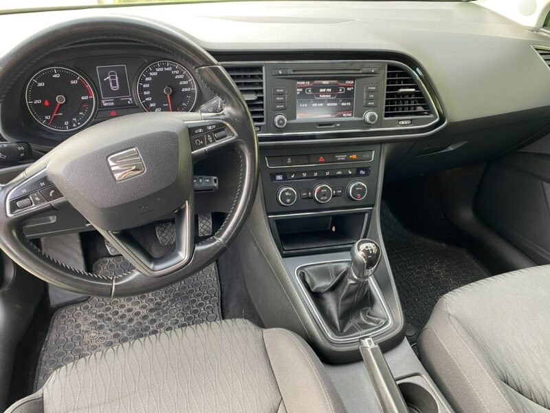 Seat Leon Full LED, Klimatronic , parktronik, alufelgi, dotykowe radio,z Niemiec III (2012-)