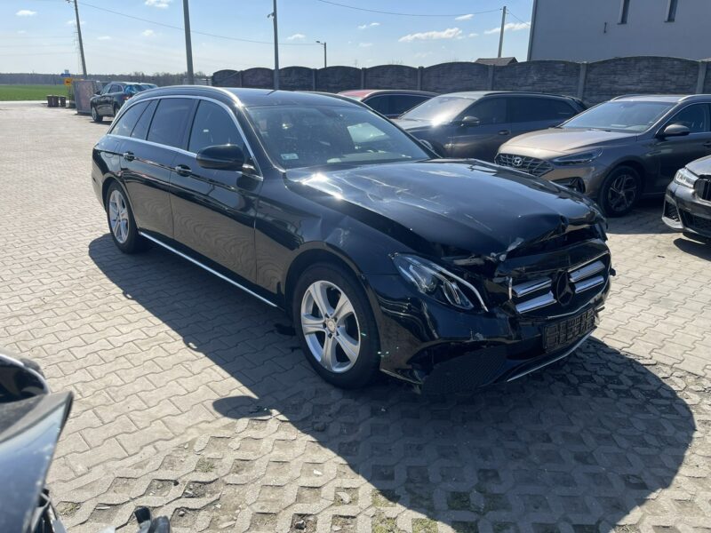 Mercedes E 220 Automat Klimatronik Podgrzewanie W213 (2016-)