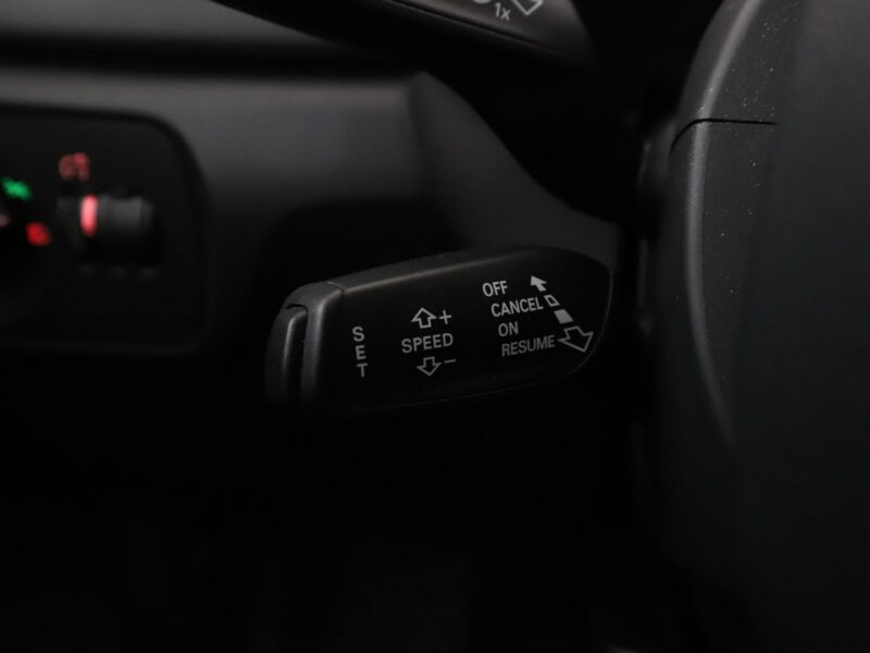 Audi Q3 1.4 TFSI Design Climatronic Tempomat Nawigacja Grzane Fotele Xenon PDC I (2011-2018)