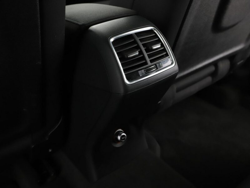 Audi Q3 1.4 TFSI Design Climatronic Tempomat Nawigacja Grzane Fotele Xenon PDC I (2011-2018)