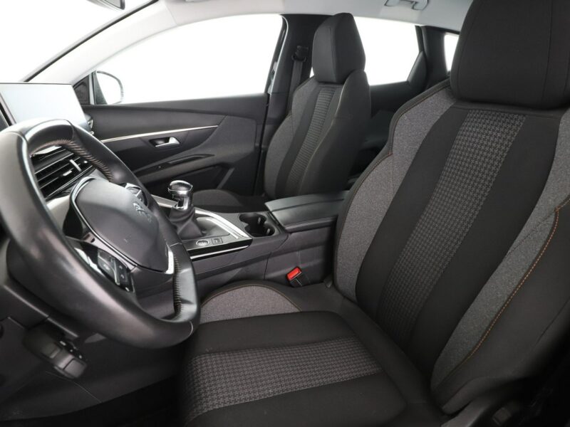 Peugeot 3008 Active Pack kamera navi grzane fotele LED tempomat II (2016-)