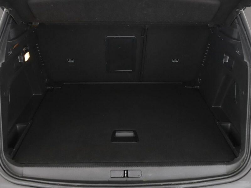 Peugeot 3008 Active Pack kamera navi grzane fotele LED tempomat II (2016-)