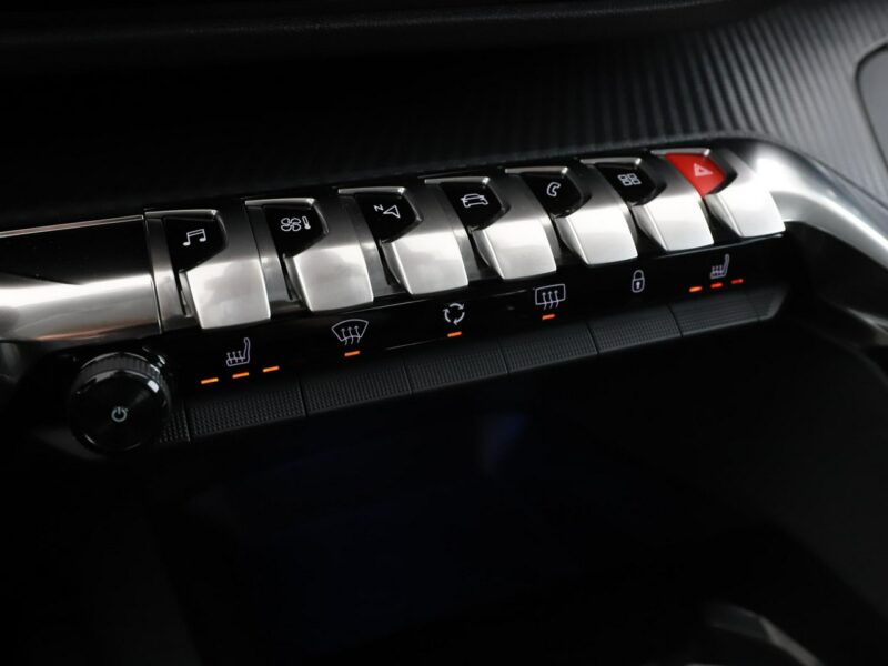 Peugeot 3008 Active Pack kamera navi grzane fotele LED tempomat II (2016-)