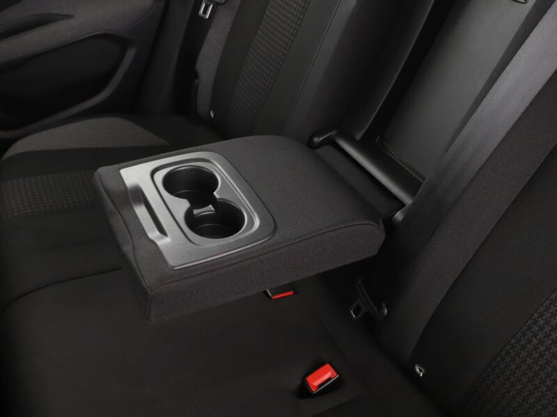 Peugeot 3008 Active Pack kamera navi grzane fotele LED tempomat II (2016-)