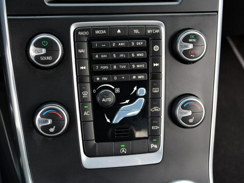 Volvo V60 2.0d(190KM) Lift Automat Skóry Navi Parktronik LED ASO Volvo I (2010-2018)