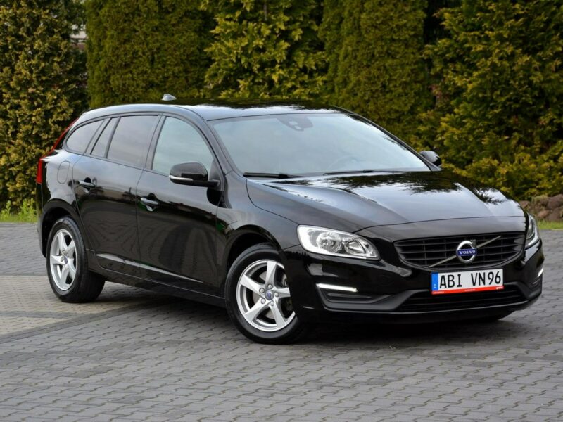Volvo V60 2.0d(190KM) Lift Automat Skóry Navi Parktronik LED ASO Volvo I (2010-2018)