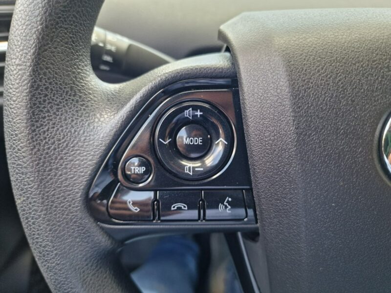 Toyota Prius 1.8 Hybryda 122 KM, Kamera, Bluetooth, Automat, Full LED, Klima, Alu V (2015-)