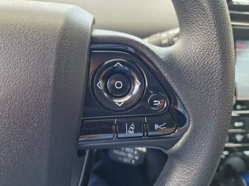 Toyota Prius 1.8 Hybryda 122 KM, Kamera, Bluetooth, Automat, Full LED, Klima, Alu V (2015-)