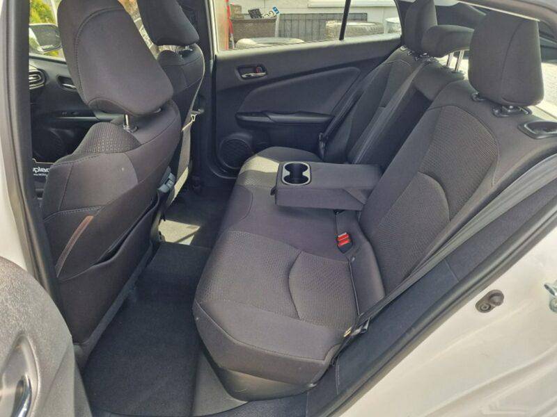 Toyota Prius 1.8 Hybryda 122 KM, Kamera, Bluetooth, Automat, Full LED, Klima, Alu V (2015-)