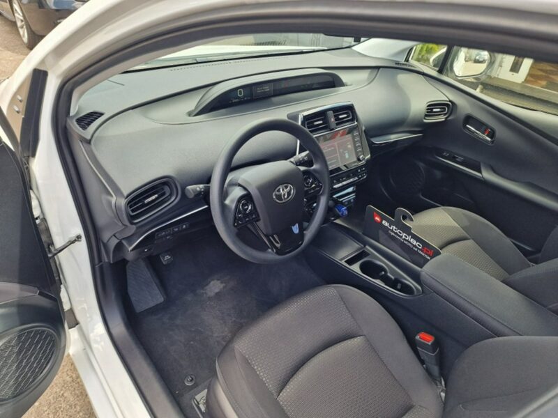 Toyota Prius 1.8 Hybryda 122 KM, Kamera, Bluetooth, Automat, Full LED, Klima, Alu V (2015-)