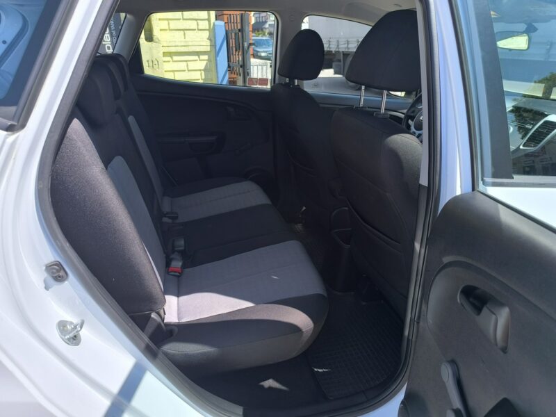 Kia Venga 1.4i 16V 90KM Salon Polska