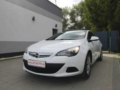 Opel Astra 14 16V 120 KM GTC Klima Parktronic Tempomat Serwis Gwarancja J (2009-2019)