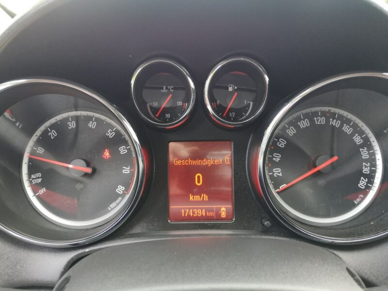 Opel Astra 14 16V 120 KM GTC Klima Parktronic Tempomat Serwis Gwarancja J (2009-2019)