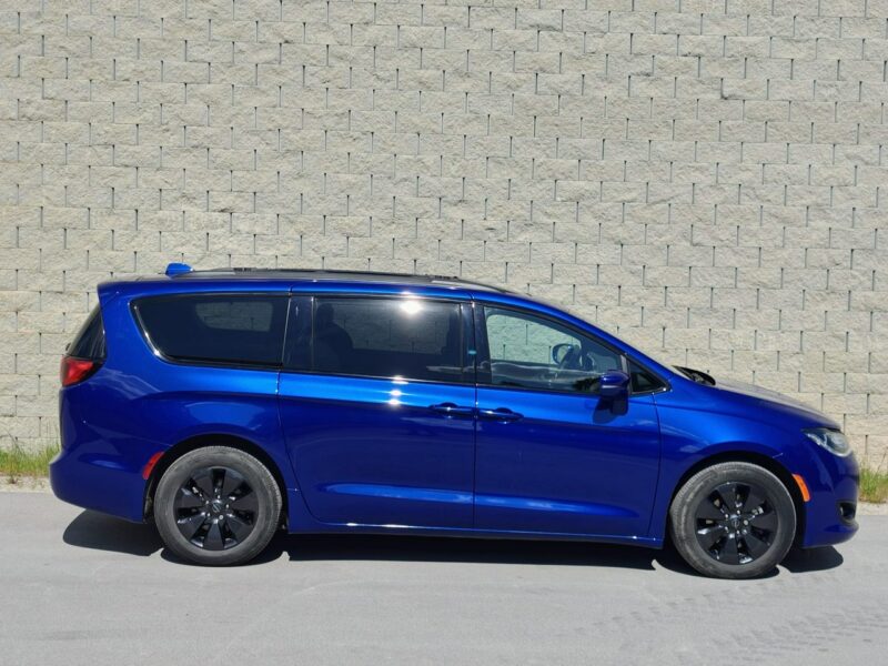 Chrysler Pacifica