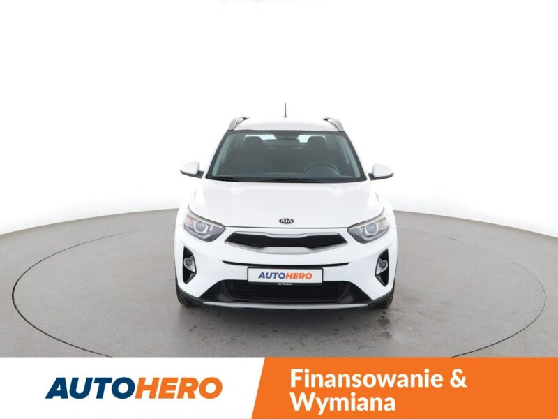 Kia Stonic klima tempomat kamera PDC Bluetooth LED