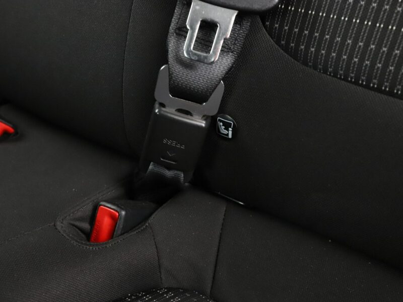 Kia Stonic klima tempomat kamera PDC Bluetooth LED