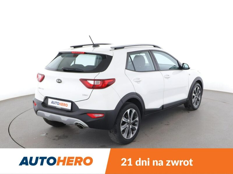 Kia Stonic klima tempomat kamera PDC Bluetooth LED