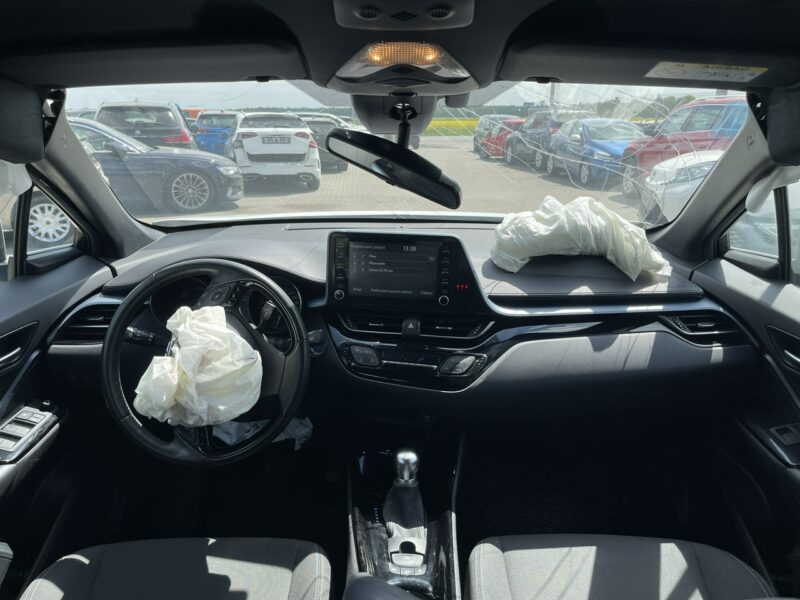 Toyota C-HR Automat Hybrid Kamera Podgrzewanie 122KM