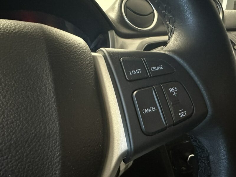 Suzuki Vitara Suzuki Vitara 1.6 Benz Serwis ASO Zadbany Po Opłatach GWARANCJA II (2015-2019)