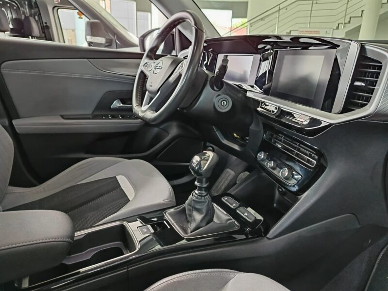 Opel Mokka 1.2 130kM, serwis, niski przebieg, wyposażenie II (2020-)