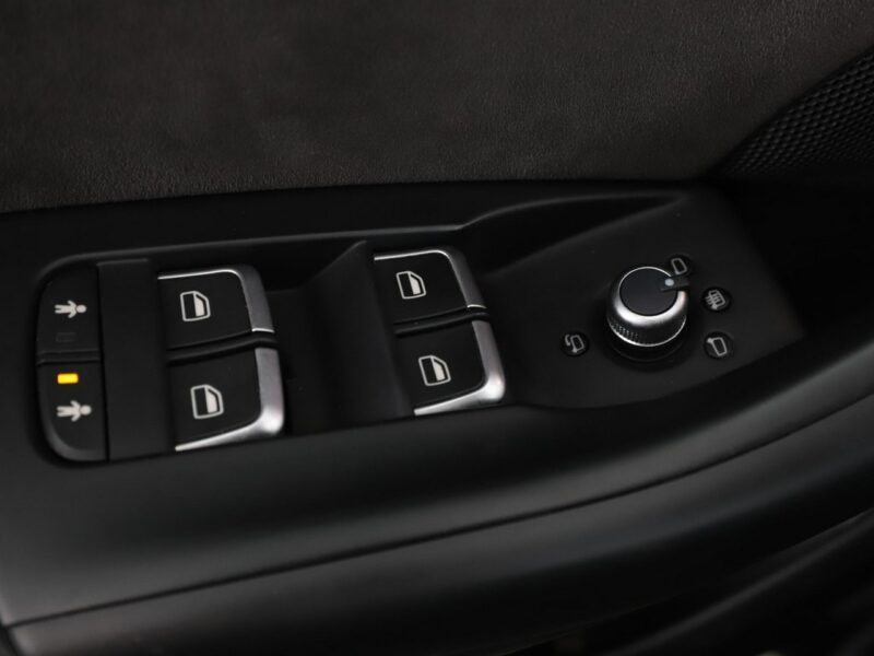 Audi Q3 2.0 TDI Quattro Ambition Luxe Tempomat Nawigacja Skóra Kamera PDC LED I (2011-2018)