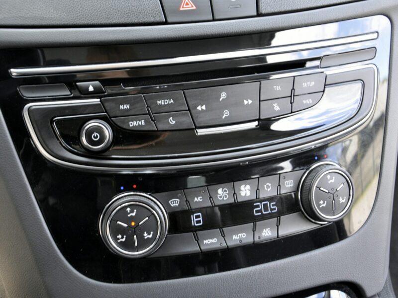 Peugeot 508 2,0HDi 150KM Allure/Navi/SerwisASO/SideAssist/PDC/Półskóry/Alu/ I (2010-2018)