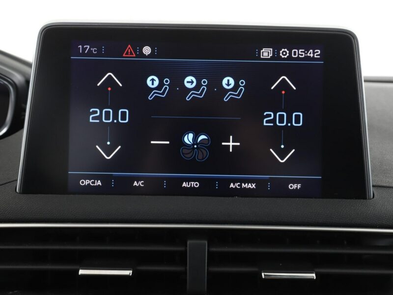 Peugeot 3008 Automat skóra navi virtual cocpit kamera i czujniki parkowania II (2016-)
