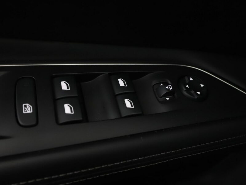 Peugeot 3008 Automat skóra navi virtual cocpit kamera i czujniki parkowania II (2016-)