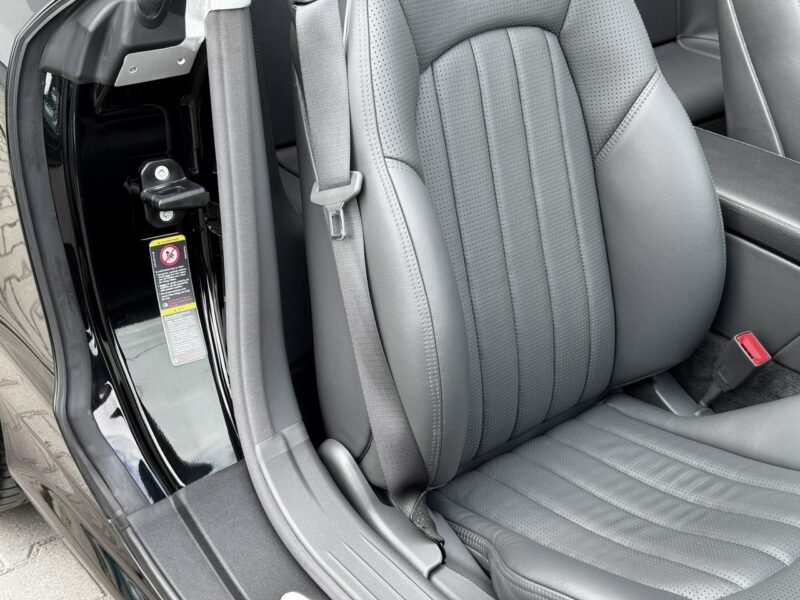 Mercedes SL 55 AMG 55 AMG Kompressor. Wideoprezentacja. Wyjątkowy egzemplarz. R230 (2001-2013)